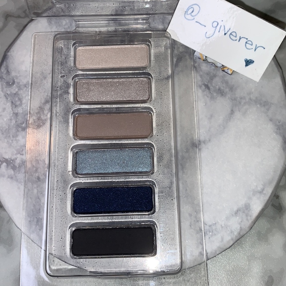 NEW MAC Enchanted Eve Eyeshadow Singles MAC Holiday